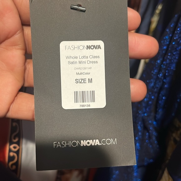 Fashion Nova mini satin dress - Picture 4 of 4